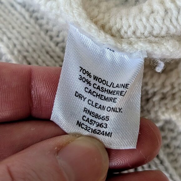 Nordstrom Collection Ivory Cable Knit Cashmere Wool Turtleneck Sweater size XL - Picture 6 of 7